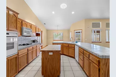 19224 Roanoke, Apple Valley, CA 92307 - Photo 13