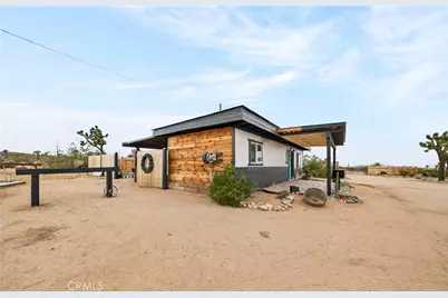 57661 Aberdeen, Yucca Valley, CA 92284 - Photo 3