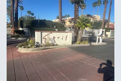 2700 Lawrence Crossley #84, Palm Springs, CA 92264 - Photo 3