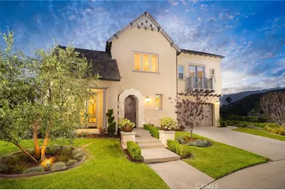 614 E Camellia Way, Azusa, CA 91702 - Photo 1