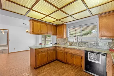 6905 W Devonshire, Hemet, CA 92545 - Photo 7