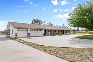 6905 W Devonshire, Hemet, CA 92545 - Photo 1