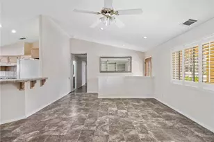 16992 Joshua, Apple Valley, CA 92307 - Photo 5