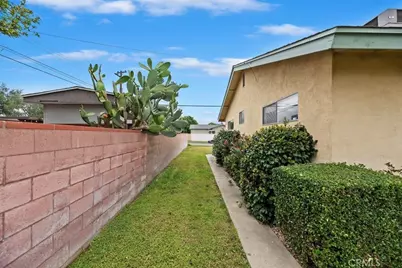 1310 Hollowell, Ontario, CA 91762 - Photo 37