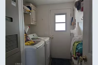 2000 Breezeway Drive, Bakersfield, CA 93306 - Photo 7