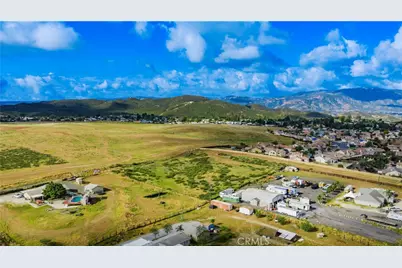 1 Sunset Avenue, Menifee, CA 92595 - Photo 23