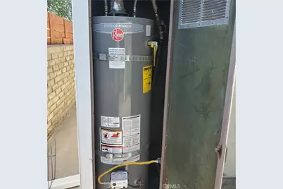 2931 Sepulveda, San Bernardino, CA 92404 - Photo 3