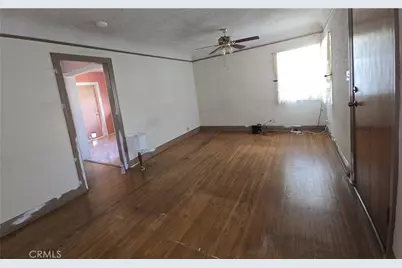 731 S Mott, Los Angeles, CA 90023 - Photo 11