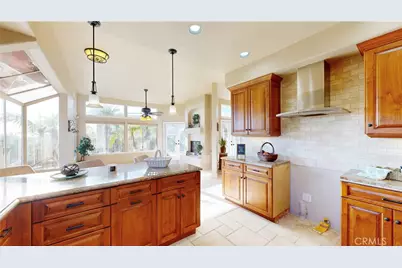 1624 Caminito Solidago, La Jolla, CA 92037 - Photo 9