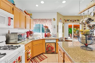 13397 Earlegate, Victorville, CA 92392 - Photo 15