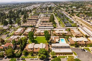 435 W 9th St, Upland, CA 91786 - Photo 31