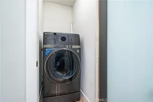 435 W 9th St, Upland, CA 91786 - Photo 11