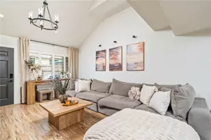 435 W 9th St, Upland, CA 91786 - Photo 3