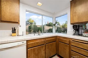 5022 N Burnaby, Covina, CA 91724 - Photo 17