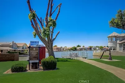 18060 Pebble Beach Drive, Victorville, CA 92395 - Photo 41