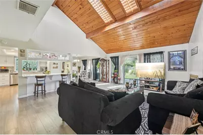 18060 Pebble Beach Drive, Victorville, CA 92395 - Photo 5