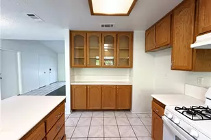 2878 Acacia Ave, San Bernardino, CA 92405 - Photo 7