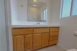 5570 Argyle Ave, San Bernardino, CA 92404 - Photo 13