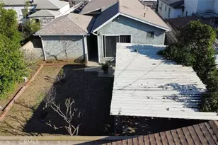 569 Bradshawe, Los Angeles, CA 90022 - Photo 3