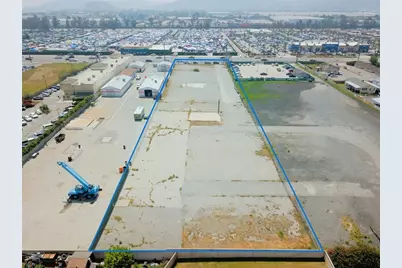 17514 Valley, Bloomington, CA 92316 - Photo 7