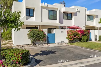 48652 Desert Flower Drive, Palm Desert, CA 92260 - Photo 3