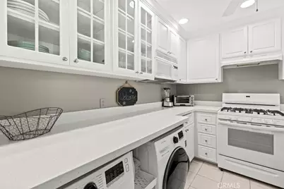 48652 Desert Flower Drive, Palm Desert, CA 92260 - Photo 13