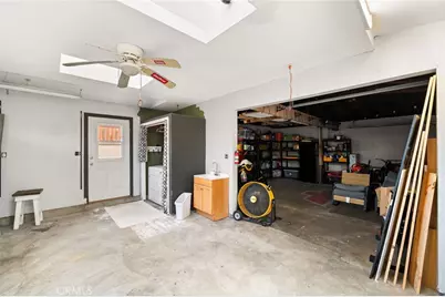 2335 Carfax, Long Beach, CA 90815 - Photo 41