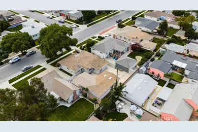 2335 Carfax, Long Beach, CA 90815 - Photo 47