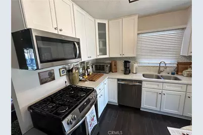 10734 Sharon Avenue, Sunland, CA 91040 - Photo 21