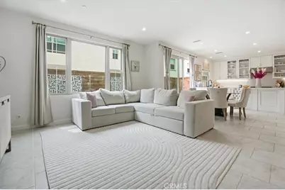 107 Starbright, Irvine, CA 92618 - Photo 3