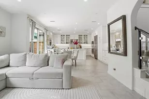 107 Starbright, Irvine, CA 92618 - Photo 5