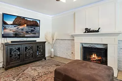 19631 Fairweather, Canyon Country, CA 91351 - Photo 7