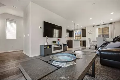 786 Plum #108, Pomona, CA 91767 - Photo 17