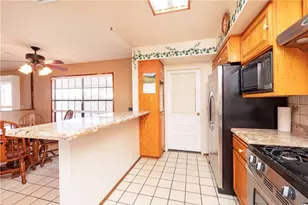 18820 Damasco, La Puente, CA 91744 - Photo 17