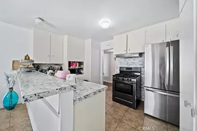 15713 Gazelle St, Victorville, CA 92395 - Photo 13