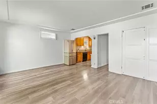 10830 Kalmia, Los Angeles, CA 90059 - Photo 29