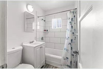 10830 Kalmia, Los Angeles, CA 90059 - Photo 27