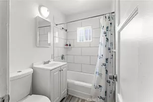 10830 Kalmia, Los Angeles, CA 90059 - Photo 27