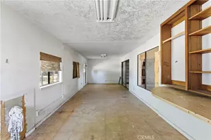 8801 Sorrel, Bakersfield, CA 93307 - Photo 15