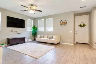13055 Waterlily, Chino, CA 91710 - Photo 5