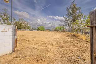 17747 Walnut St, Hesperia, CA 92345 - Photo 15