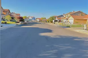9356 Nolina, Hesperia, CA 92344 - Photo 33