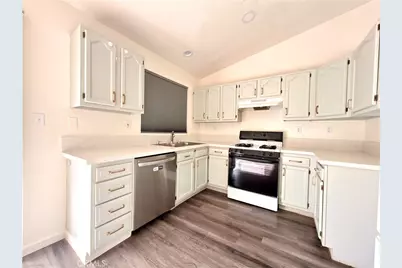 9356 Nolina, Hesperia, CA 92344 - Photo 9