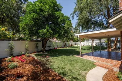 6611 Glade, Woodland Hills, CA 91303 - Photo 41