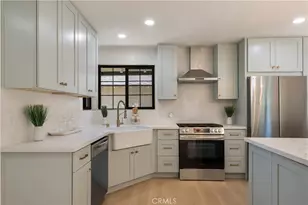 6611 Glade, Woodland Hills, CA 91303 - Photo 7