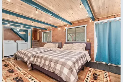 697 Mormon Springs, Crestline, CA 92325 - Photo 17