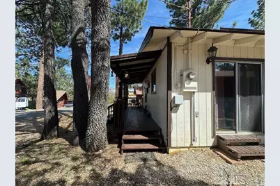 245 Sunset, Sugarloaf, CA 92386 - Photo 5