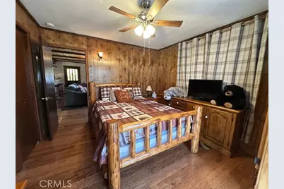 245 Sunset, Sugarloaf, CA 92386 - Photo 25