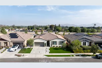 9461 Venetian Way, Jurupa Valley, CA 92509 - Photo 33