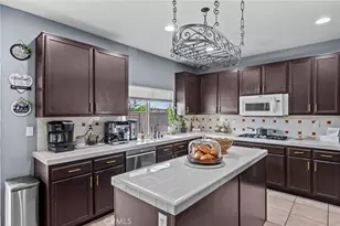 12940 Blair St, Victorville, CA 92392 - Photo 11